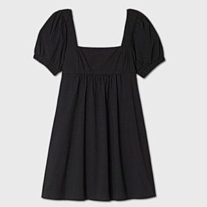NWOT Black Puff Sleeve Dress
